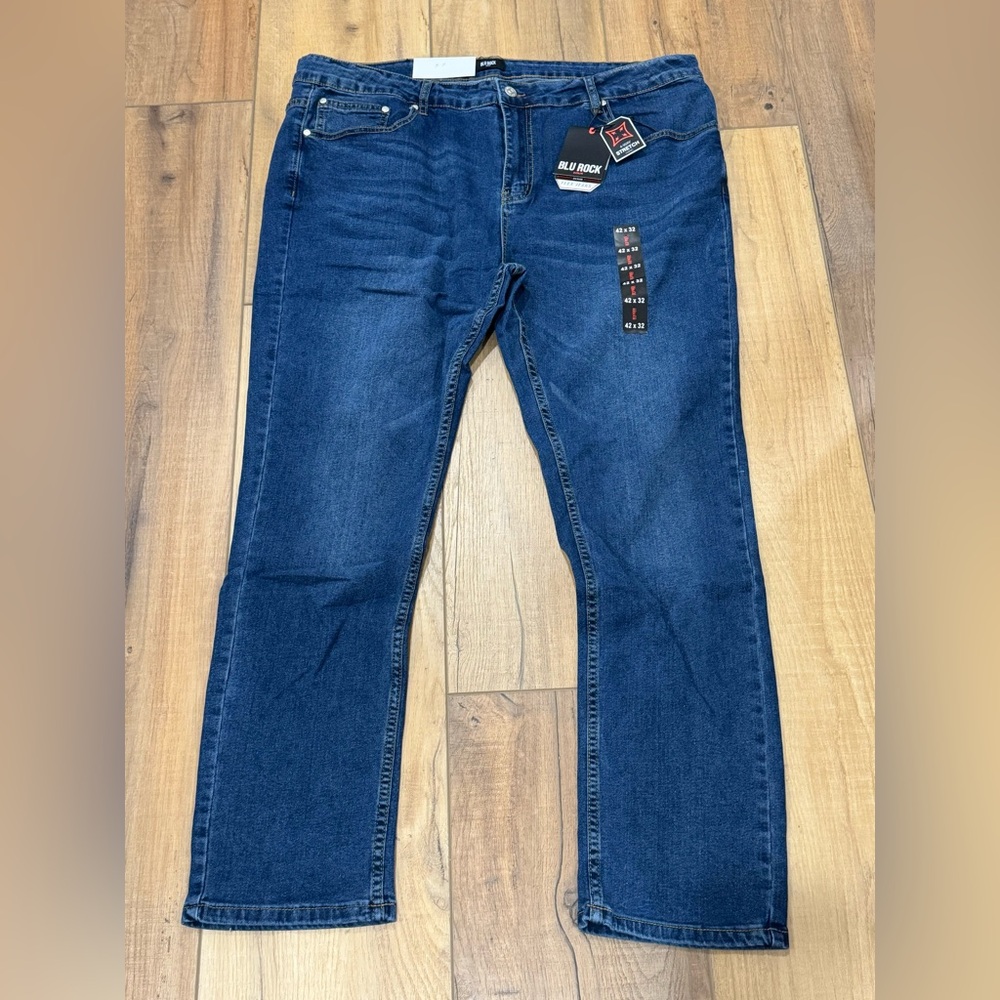 New Blu Rock Men’s Jeans 42 x 32 NWT